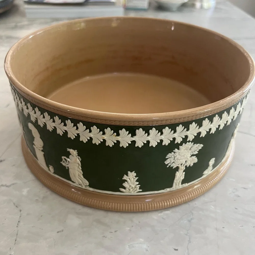 Antique Copeland Late Spode Green Jasperware bowl or planter
